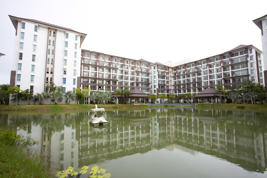 Ratchy Condo Bang Sare Quarto foto